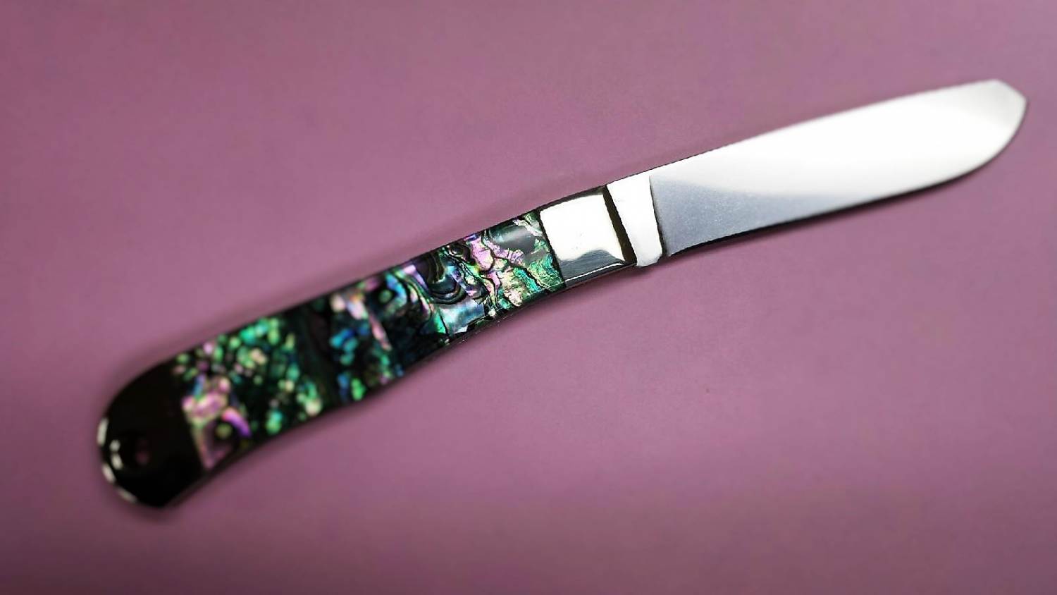 Heritage Series - Outrider - Abalone (4-1/2") PocketKnife - SlipJoint Folder