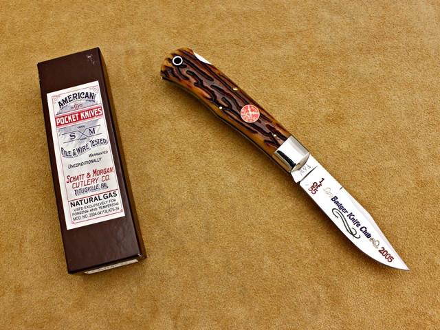 Queen & M Mountain Man LockBack - Goldenroot Worm Bone Pocket Knife